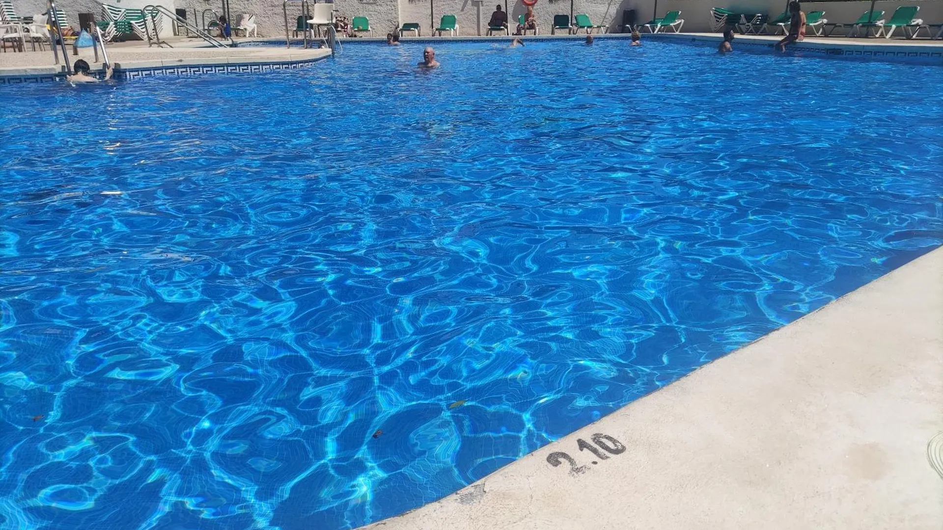 Apartment Piscis Apartamentos Benalmadena